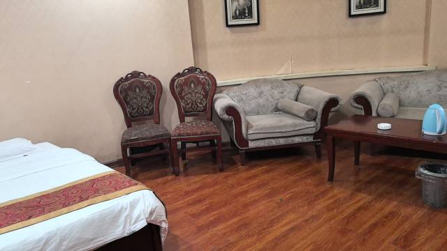 吴忠宏泰宾馆(红寺堡店)