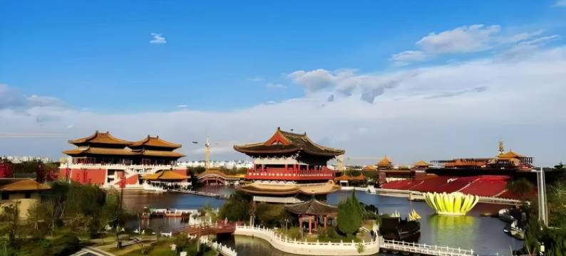 花筑·一亩花棠民宿(开封清明上河园西司广场夜市店)图片