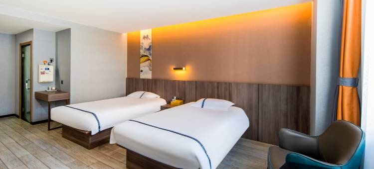 驿家365连锁酒店(天津津南国展中心大学城店)图片