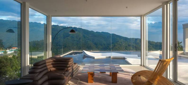 雾观山·山野宿图片