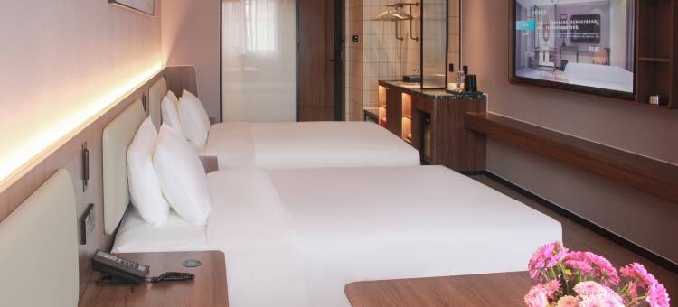 清沐铂金酒店(西安钟楼地铁站回民街店)图片