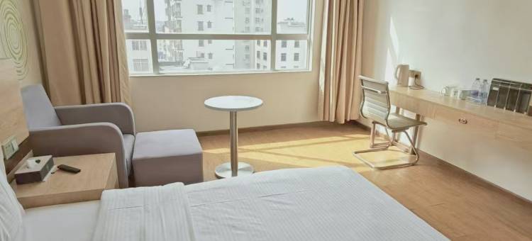 格林豪泰智选酒店(廉江九洲江大道北星光夜市店)图片