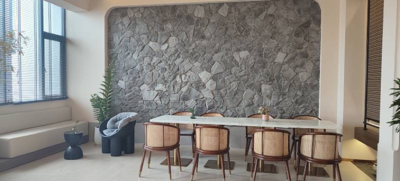 金禄大酒店(澄江抚仙湖禄充风景区店)图片