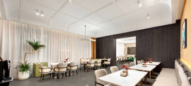 北京798艺术区将台地铁站亚朵X酒店图片