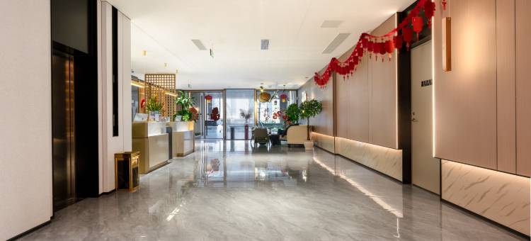 成都瑞玺珺涞酒店(火车南站桐梓林地铁站店)图片