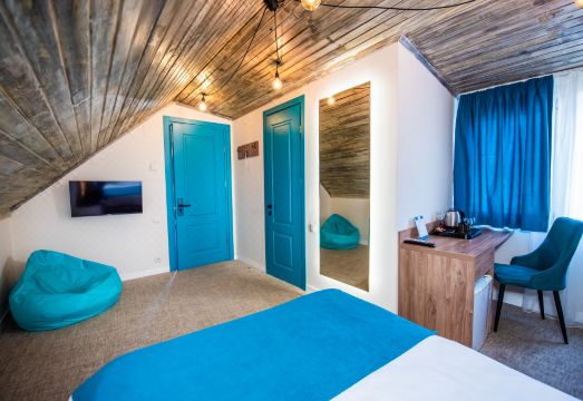 City Inn Tbilisi Hotel Overview