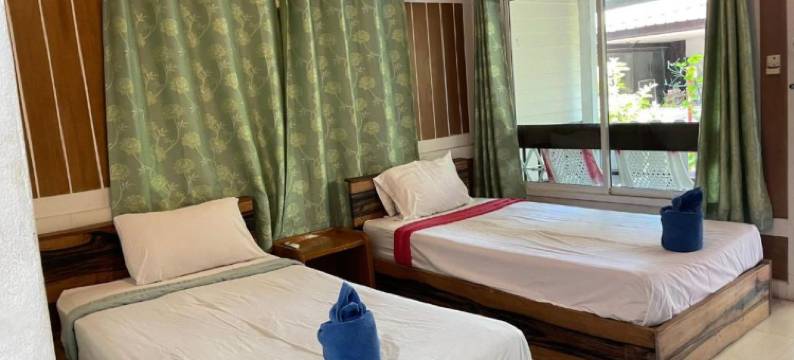 弗佛双棕榈小屋酒店(Phi Phi Twin Palms Bungalow)图片