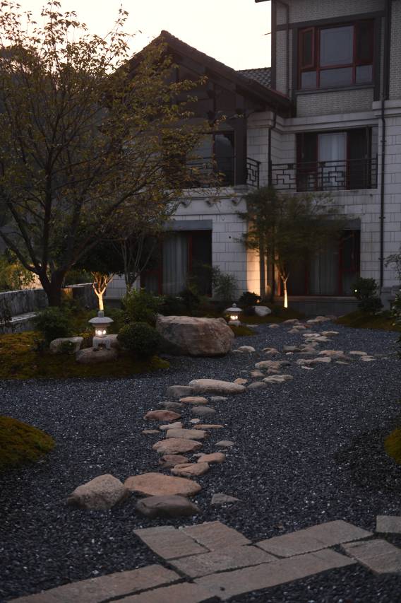 吾以溪右 · Creekside庭院度假民宿(三宝国际陶艺村店)图片