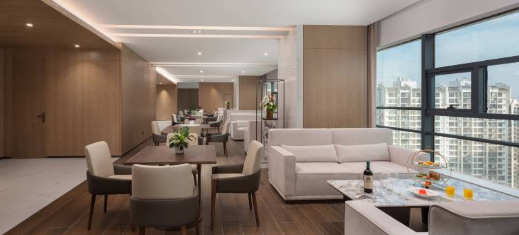 南宁五象饭店(南宁学院龙岗地铁站店)图片