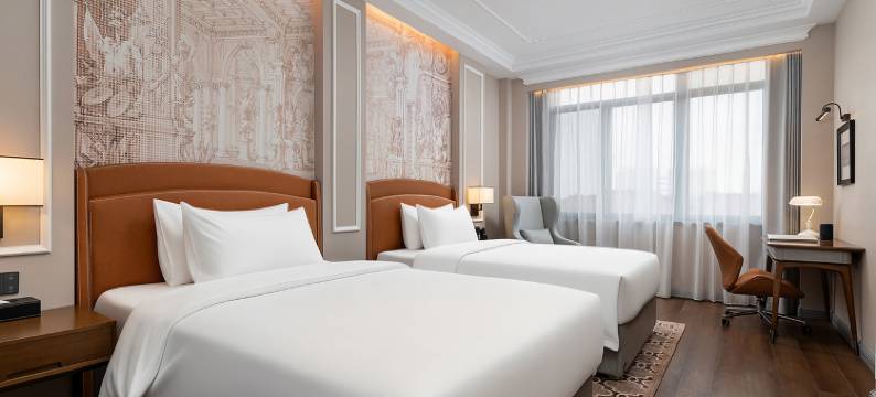 维也纳国际酒店(扬州江都奥莱广场店)图片