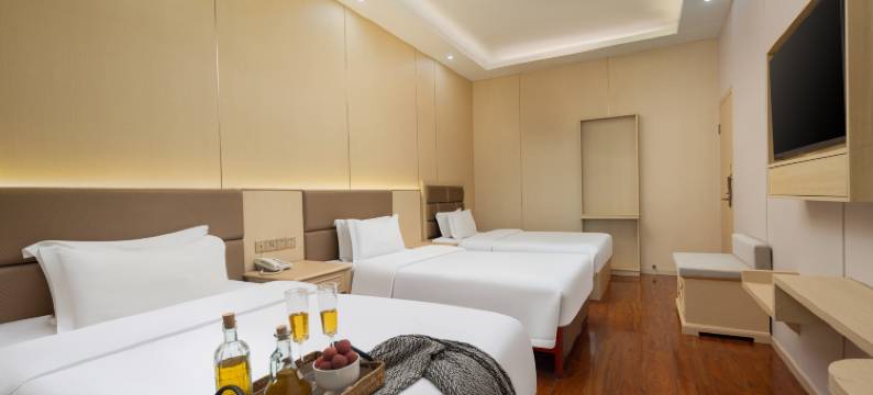 岳阳快乐居时尚酒店(八字门高铁东站店)图片