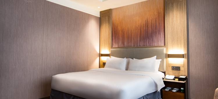 东方巴黎酒店(晋江机场阳光广场店)图片