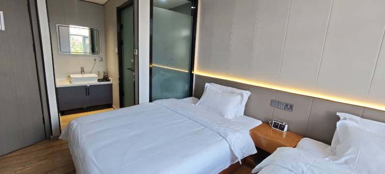 月季酒店(南阳姜营机场华耀城店)图片