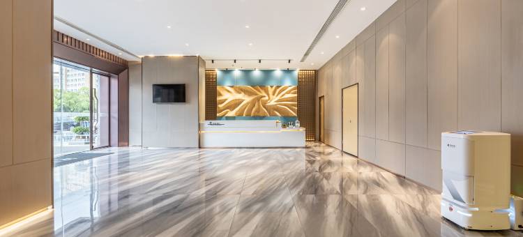 丽呈铂锐酒店(南昌江西科技学院太子殿地铁站店)图片