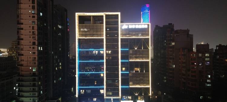 如家精选酒店(徐州彭城广场民主北路地铁站店)图片