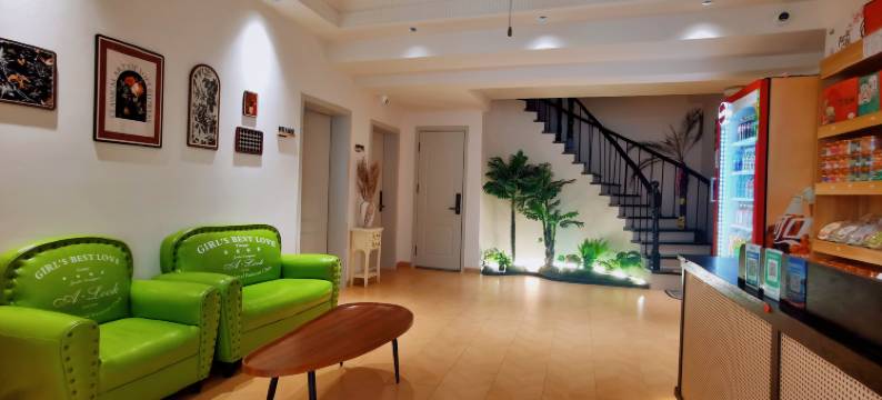 花筑·一亩花棠民宿(开封清明上河园西司广场夜市店)图片