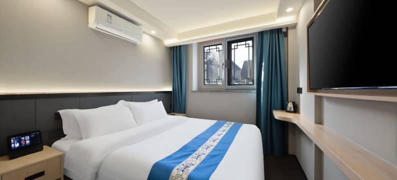 来得福轻雅酒店(北京天安门广场珠市口地铁站店)图片