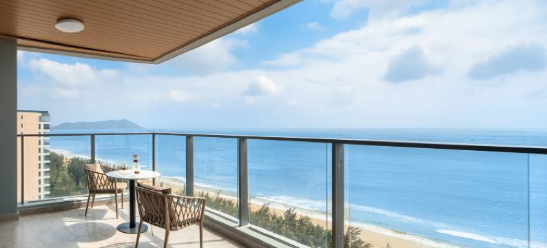 陵水清水湾岭海酒店(东榕雅都荟环球美食店)图片