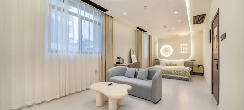 泗洪炎姜轻奢酒店(富园景都店)图片