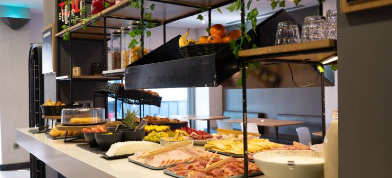 宜必思巴塞罗那格拉诺列尔斯蒙特梅洛酒店(Ibis Barcelona Montmelo Granollers)图片