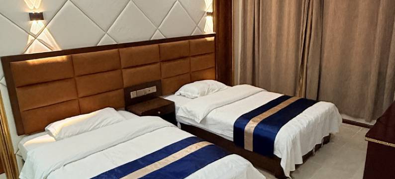 达日大酒店图片