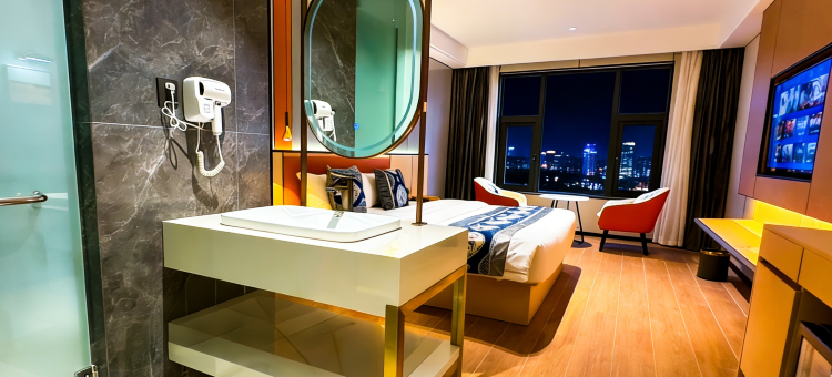 红玫瑰酒店(ROSES HOTEL)图片
