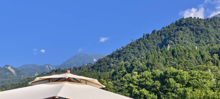 彭州龙门山宝山村过客民宿图片