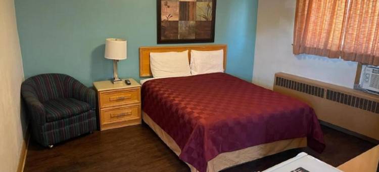 安大略女王布伦海姆和伊利湖汽车旅馆(Queen's Motel Blenheim Near Lake Erie ON)图片