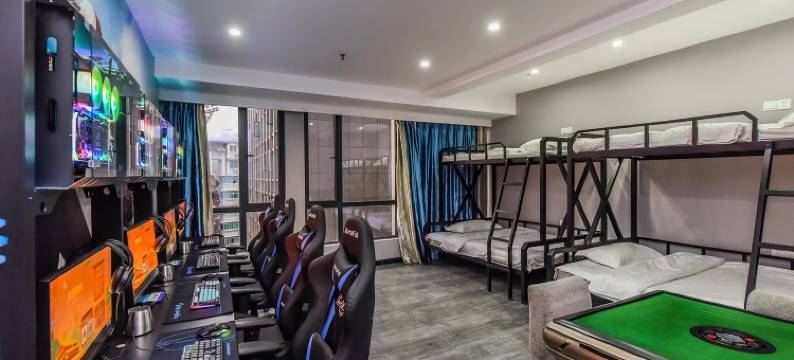 犀利熊电竞酒店(观音桥黄泥磅地铁站店)图片