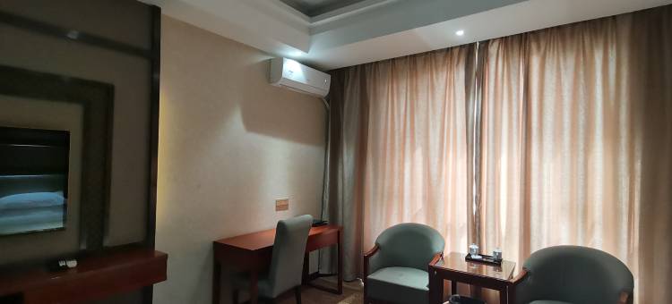 伽师宁亿大酒店图片