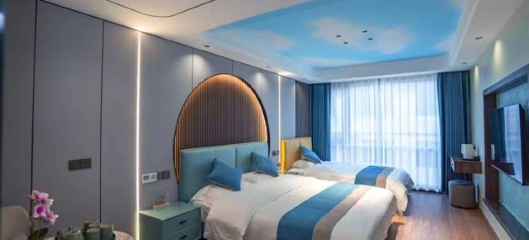 千岛湖镇舒曼·居里Life轻奢设计民宿(千岛湖啤酒小镇店)图片