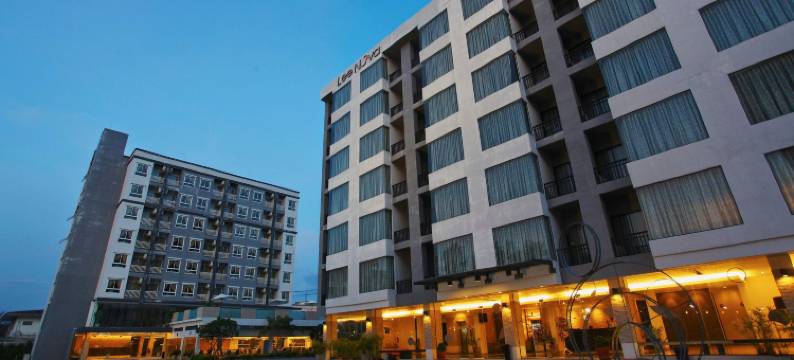 李诺瓦酒店(Leenova Hotel)图片