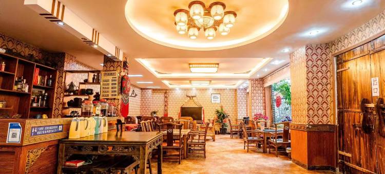 理县桃坪羌寨羌山缘酒店图片