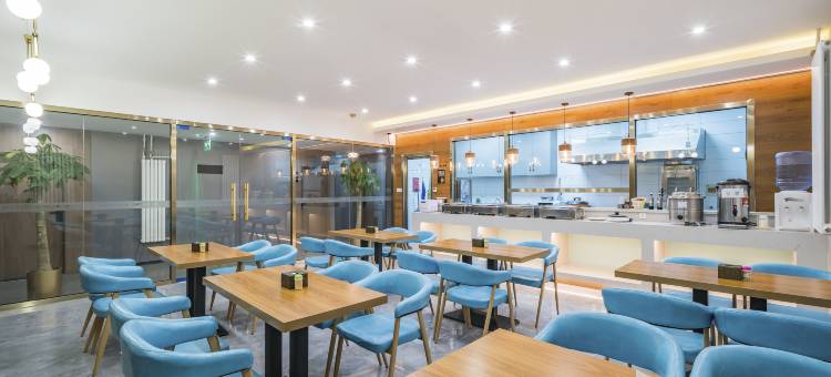 艺龙米高时尚酒店(北京华北电力大学积水潭医院回龙观院区店)图片