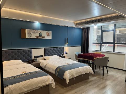 新化客洛家酒店