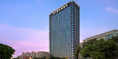 清遠人民路希爾頓歡朋酒店