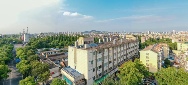 城市便捷酒店(马鞍山第八高级中学安工大学佳山校区店)图片