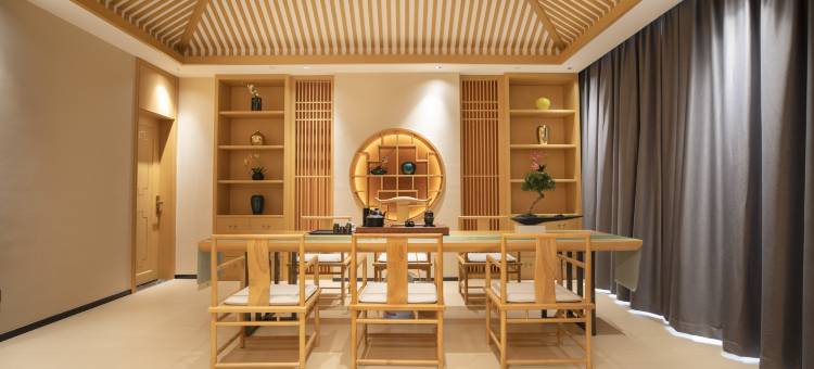 瑞志酒店(临沧高新技术产业开发区高铁站店)图片