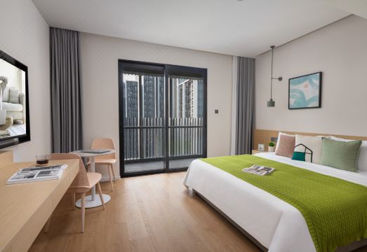 Adoor Suites Shenzhen (SANY Cloud City) Hotel Overview