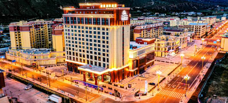 道孚康藏·国际酒店图片