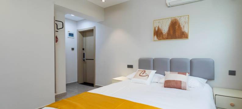 南京彩虹酒店(南京南站明发广场地铁站店)图片