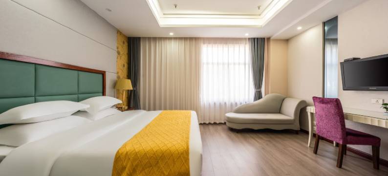 新荣昌度假酒店(龙游高铁站店)图片