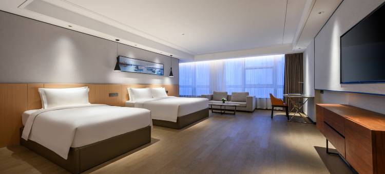 青岛中心五四广场美仑酒店图片