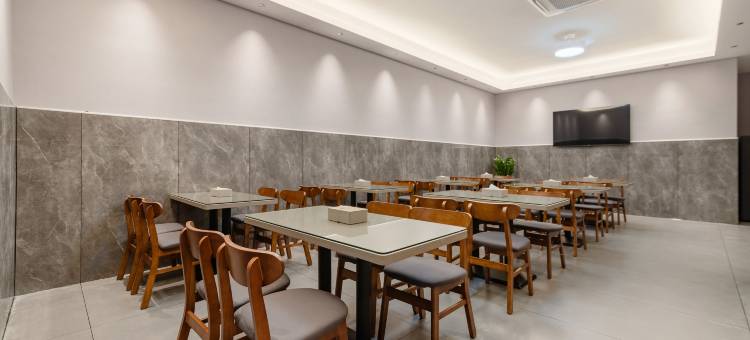 金四喜·江南酒店(东莞长安店)图片