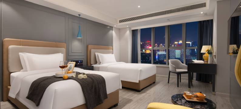 兰星酒店(贵阳观山湖国际生态会议中心地铁站店)图片