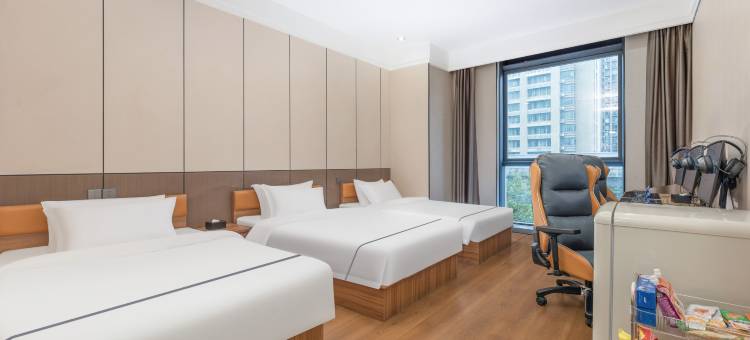 网鱼电竞酒店(合肥绿地赢海朱岗地铁站店)图片