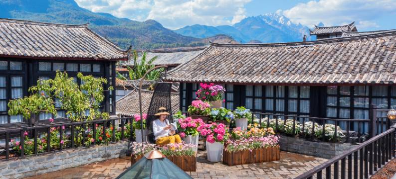 S.erenely·海棠湾|270°雪山观景|枕山溪谷花园美墅(束河古镇)图片