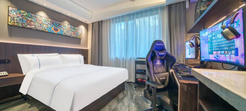 ReMAX热麦电竞酒店(北仑小港城区店)图片