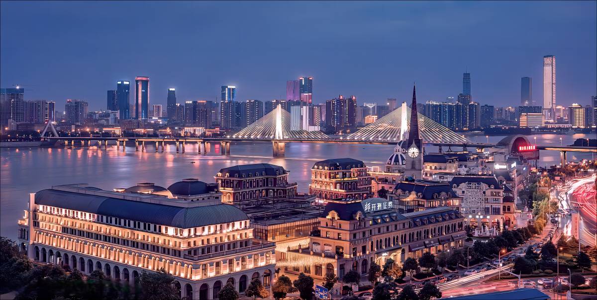 湖南金融中心异国印象酒店图片