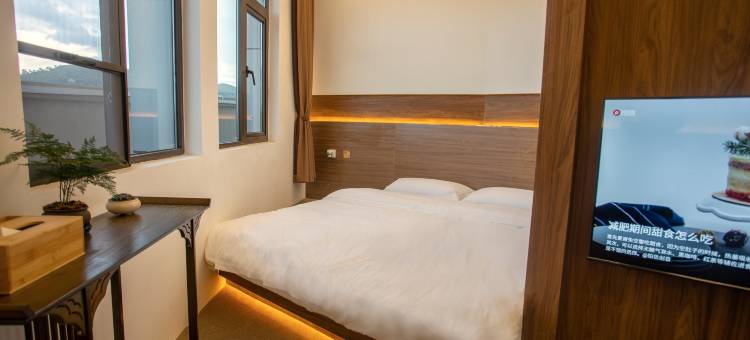 无隐良居酒店(玉溪葫芦商贸城店)图片